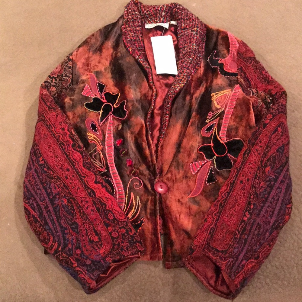 NWT Blazer Size Medium Flashback Couture